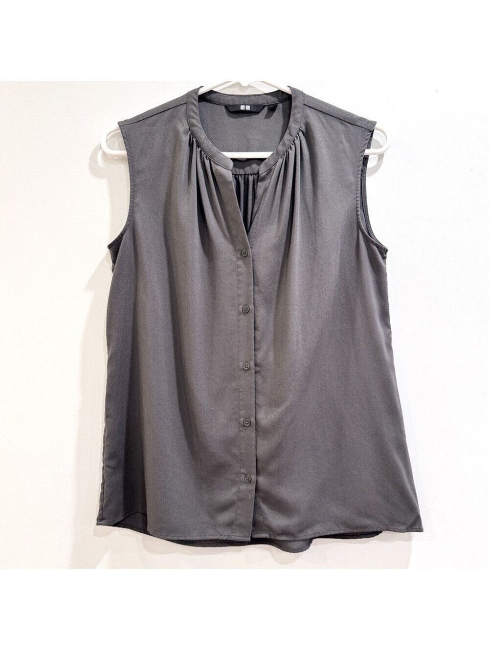 Gray Sleeveless Button-Up Top